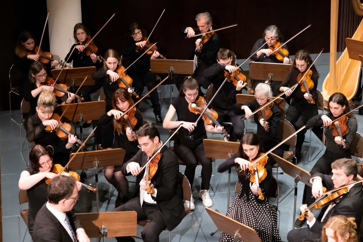Orchesterkonzert "Serie glücklicher Momente